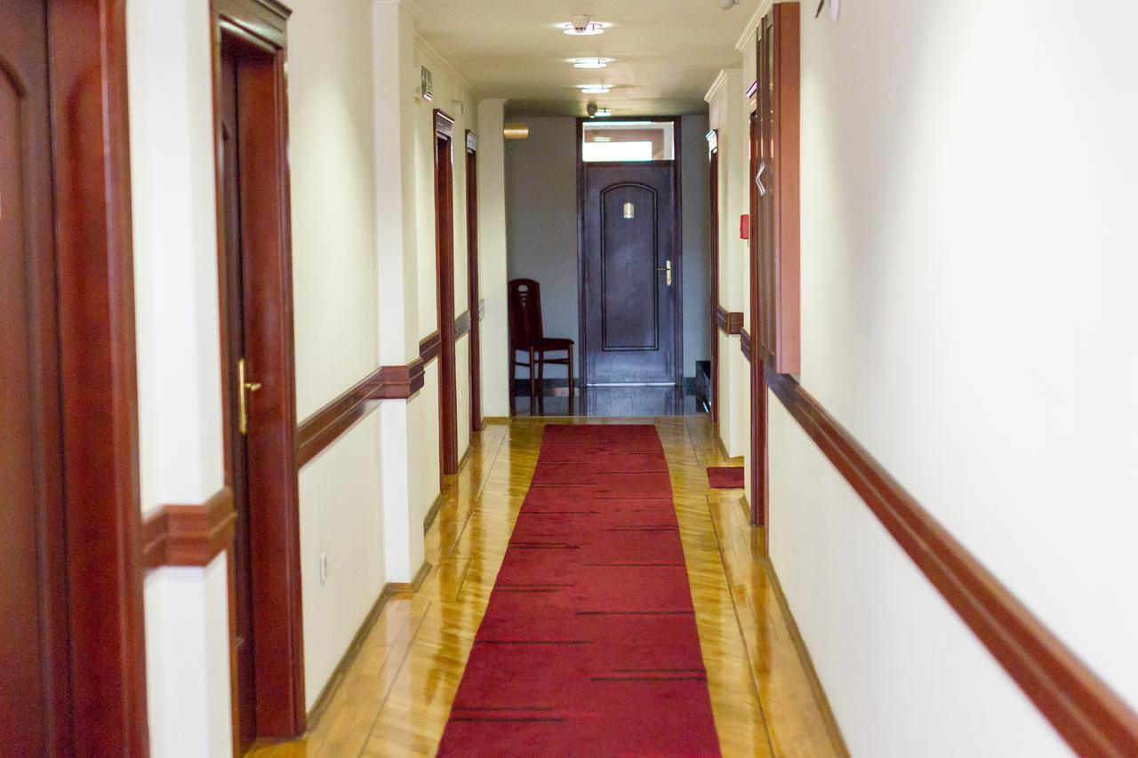 Hotel M3 Donje Mladice Ngoại thất bức ảnh
