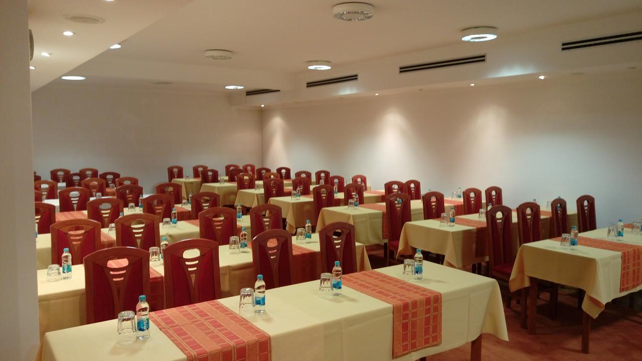 Hotel M3 Donje Mladice Ngoại thất bức ảnh